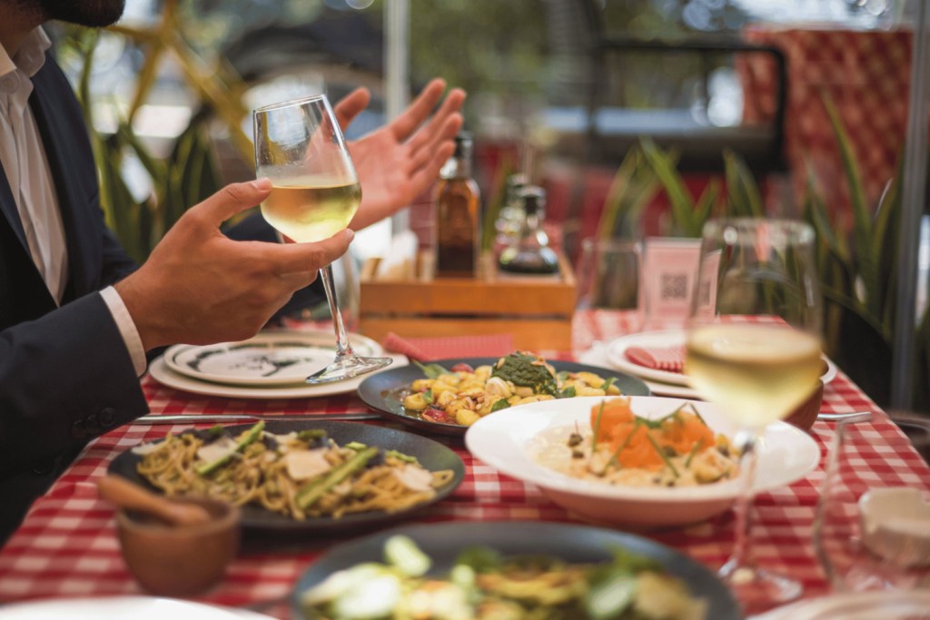 Elegant dining area offering a variety of international cuisines. Elegant dining area offering a variety of international cuisines.