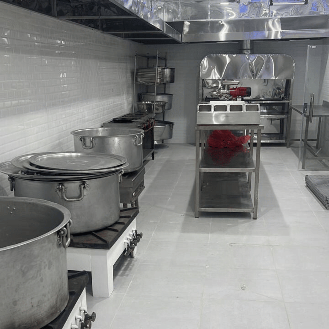 The Smallville Hotel | Feeding Hope Together Untitled design - 2024-10-14T165615.977