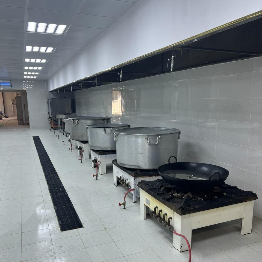 The Smallville Hotel | Feeding Hope Together Untitled design - 2024-10-14T165621.980