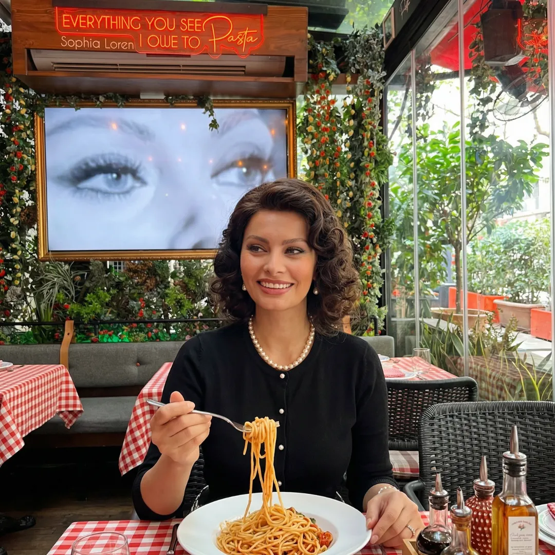 Sophia Loren enjoying handmade pasta at Da Sophia Italian restaurant in Beirut