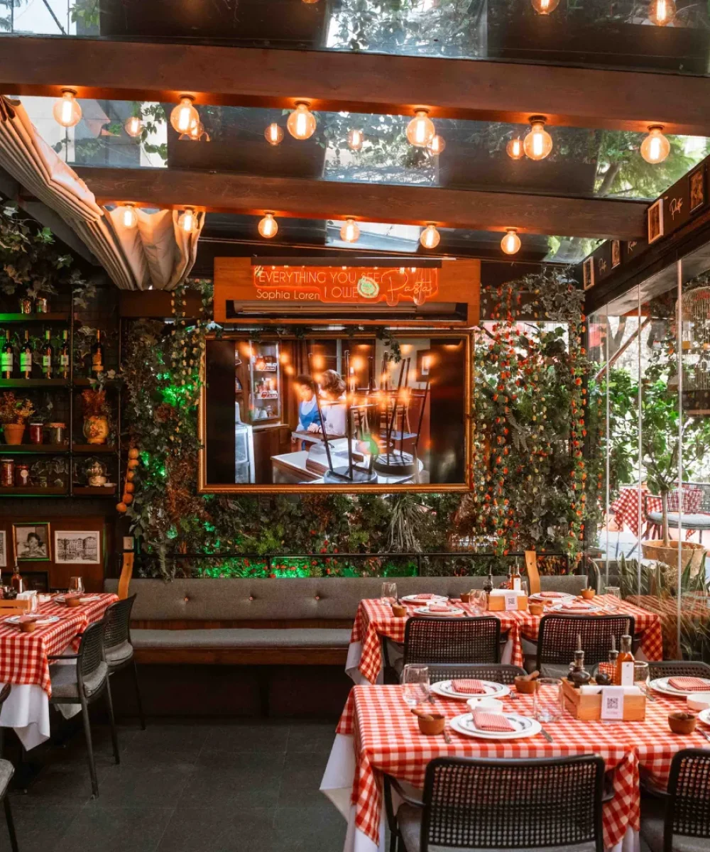 The Smallville Hotel | Da Sophia Italian Restaurant 5