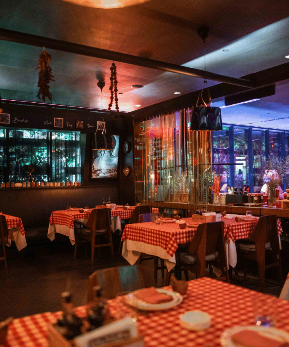 The Smallville Hotel | Da Sophia Italian Restaurant Untitled design - 2024-07-05T130506.972